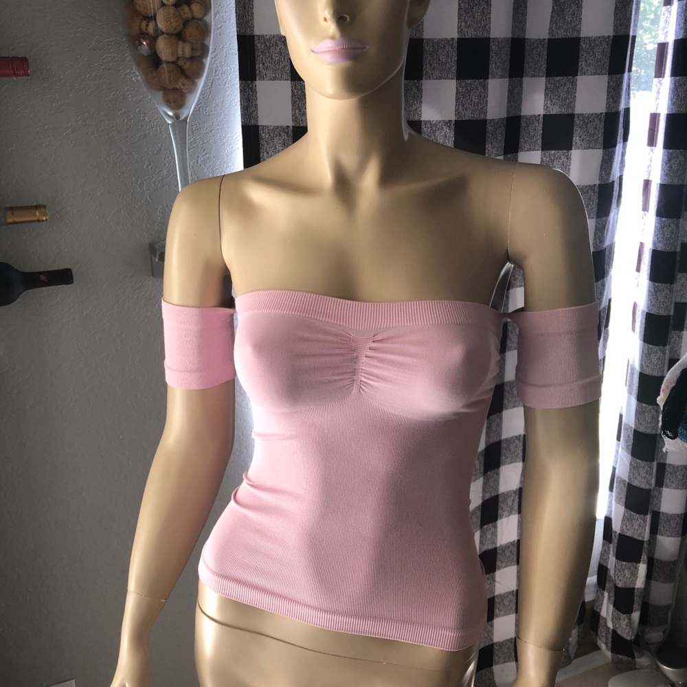 4 Stretchy Tops Sm